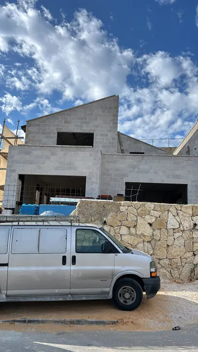 וילה פרטית באבן ספיר, אבן ספיר, מגרש של כ-500 מ״ר