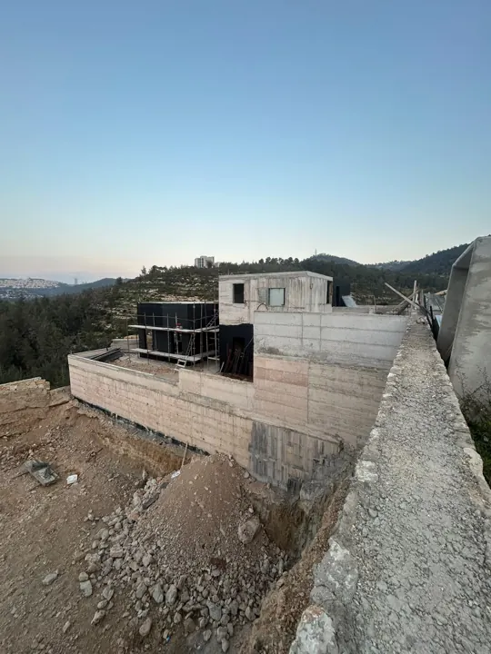 וילה פרטית באבן ספיר, אבן ספיר, מגרש של כ-500 מ״ר